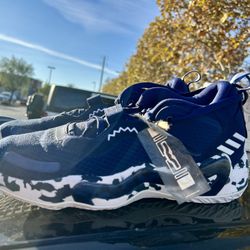 Adidas Hoops F21 Size 10.5 