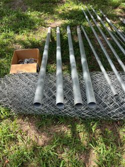 Chain Link 6" Feet, Also Include everything in the photos: 1 Roll of 50" feet and Post, end post top rail, caps, screw ect.,