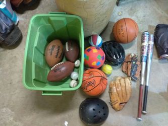 SPORTING GOODS SALE READ DETAILS