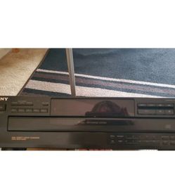 SONY CDP -C265CD PLAYER 5 DISC COMPACT DISC PLAYER