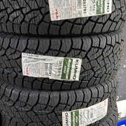 265/70/16 Kumho Tires 🛞