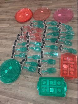 Party tray and scoops NEW ( see description for price )