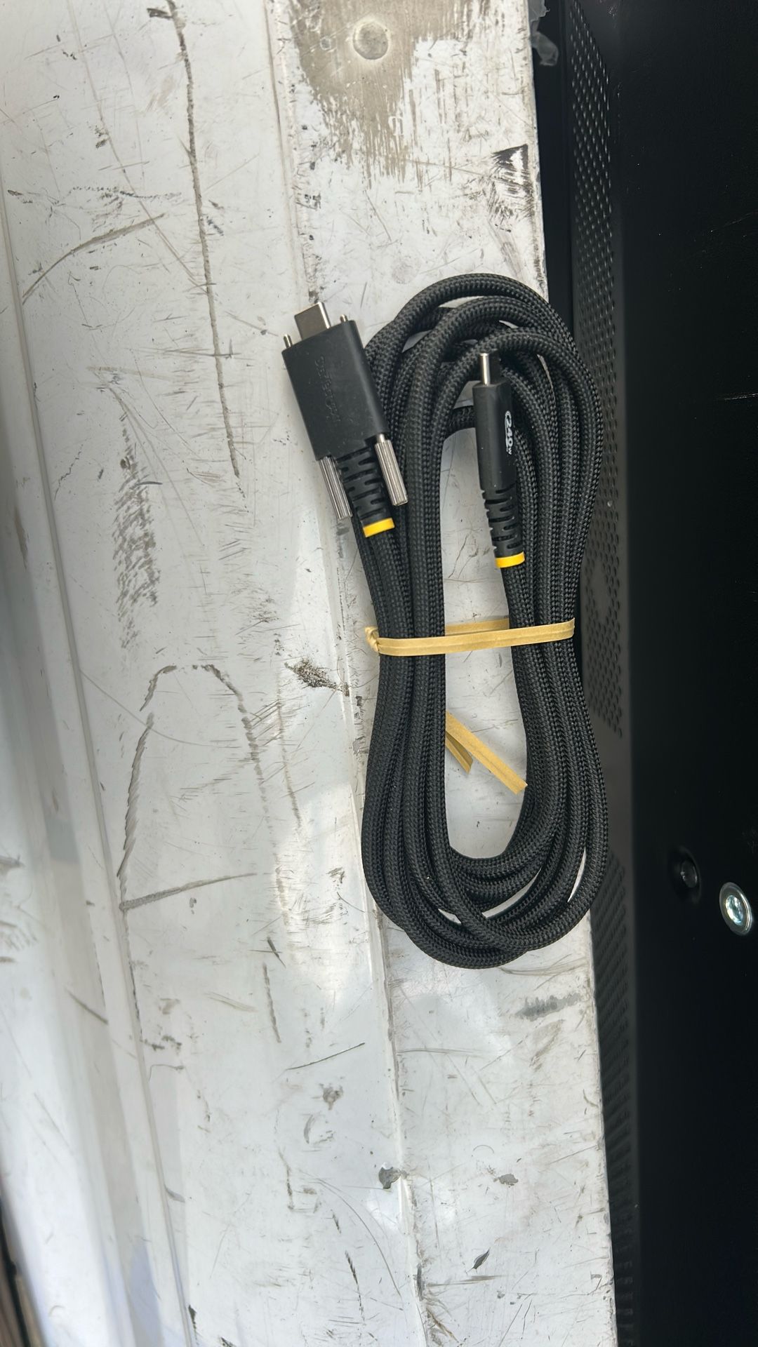 https://offerup.com/redirect/?o=U3RhcnRlY2guY29t