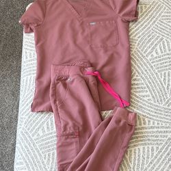 Figs Pink Scrub Set 