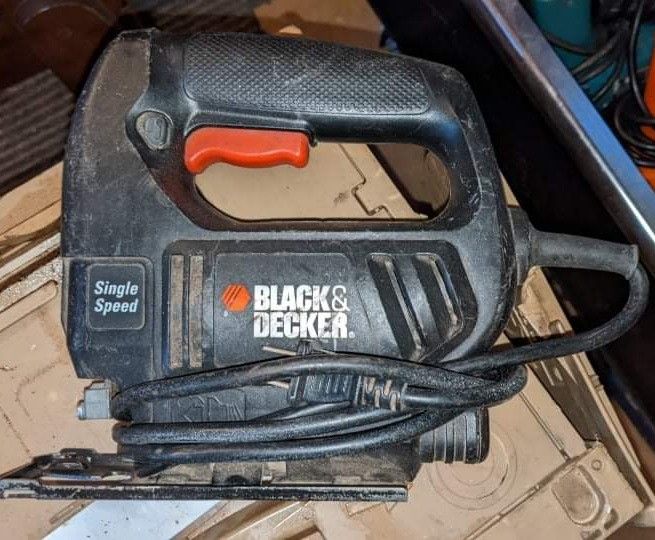 Black and decker jigsaw power tool