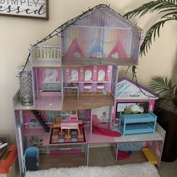 Kidkraft Doll House 
