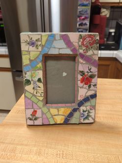 Ceramic tile Picture frame