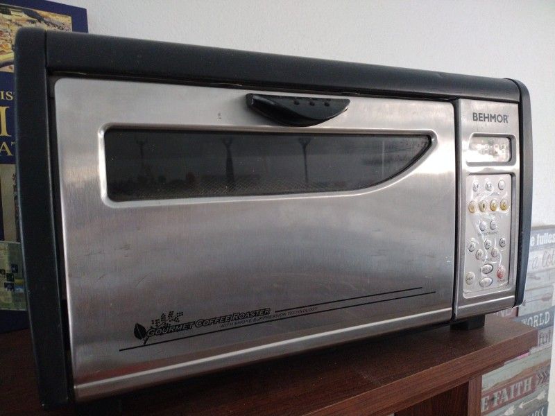 1600 Plus - Gourmet Coffee Roaster (1 lb. capacity) ACCEPTING OFFERS 