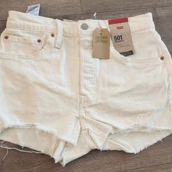 Levi's 501 Shorts - New With Tag