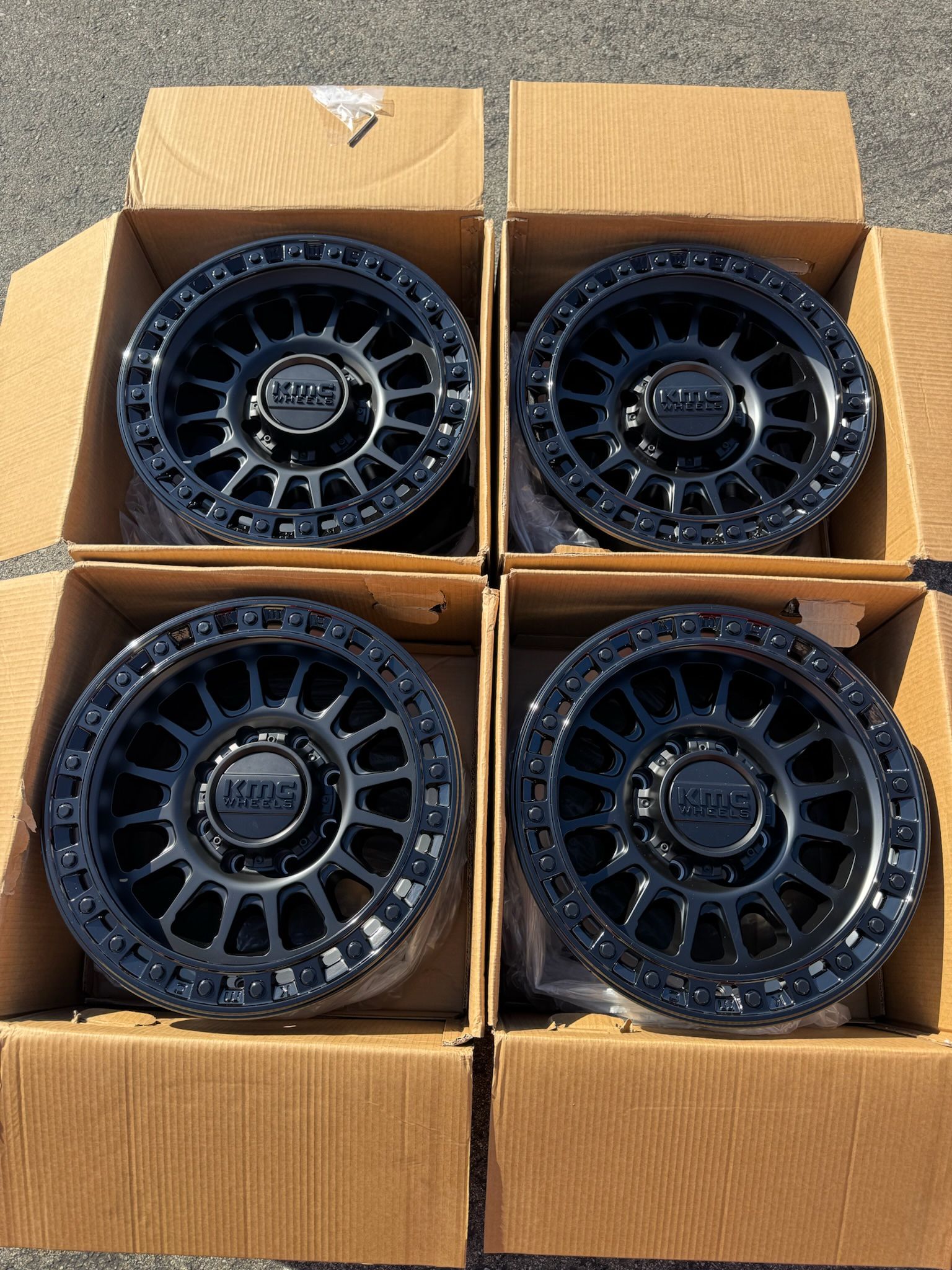 KMC KM552 IMS 8x6.5 18" Wheels Black