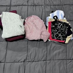 Women Clothes Bundle #2  Size Large/Xl