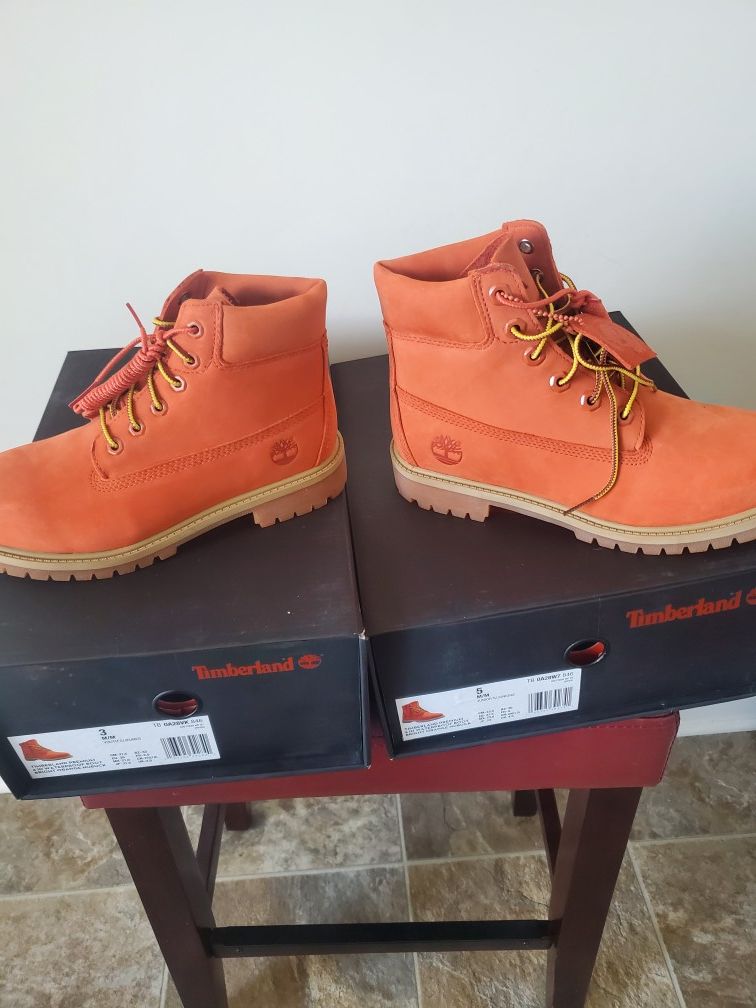 New TIMBERLAND sizes 3y, 5y