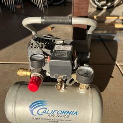 2 Galllon Air Compressor 