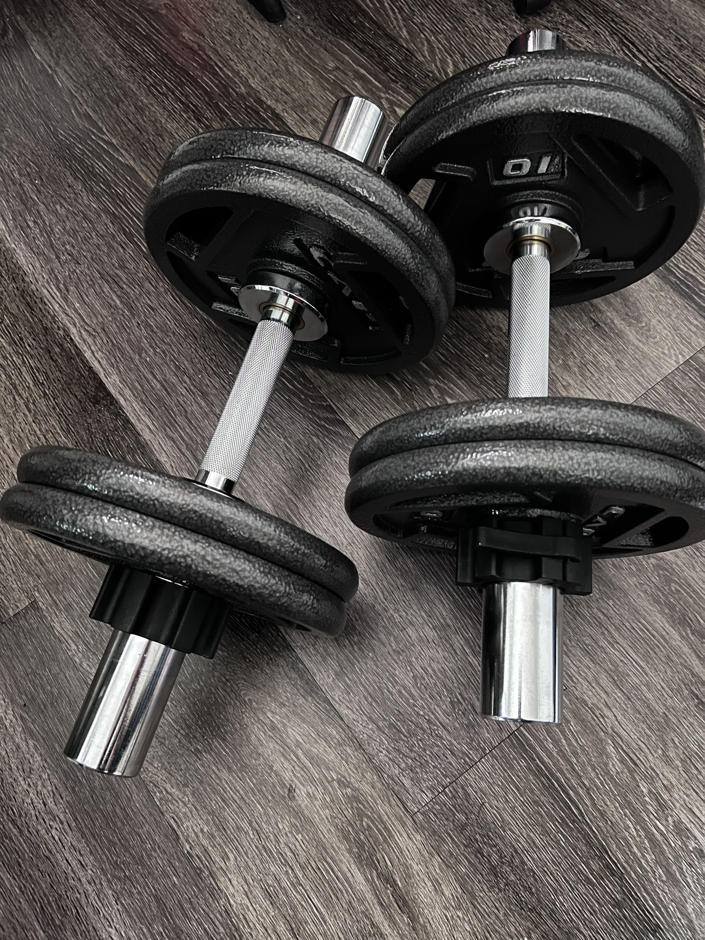 Titian Olympic Dumbbell set pair