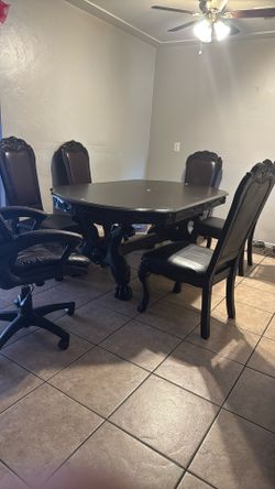 Dinning Table