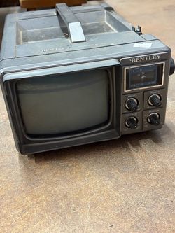 Bentley Portable Vintage CRT TV