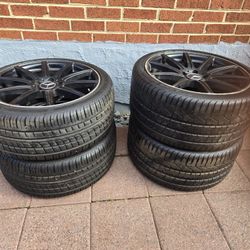 Mercedes Wheels w/tires