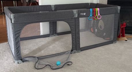 Baby playpen