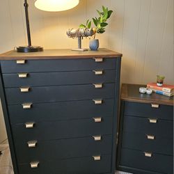 PENDING-7 Drawer Chest And 4 Drawer Nightstand 