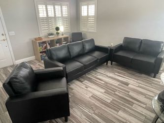 Black couch set (Living or Dining room)