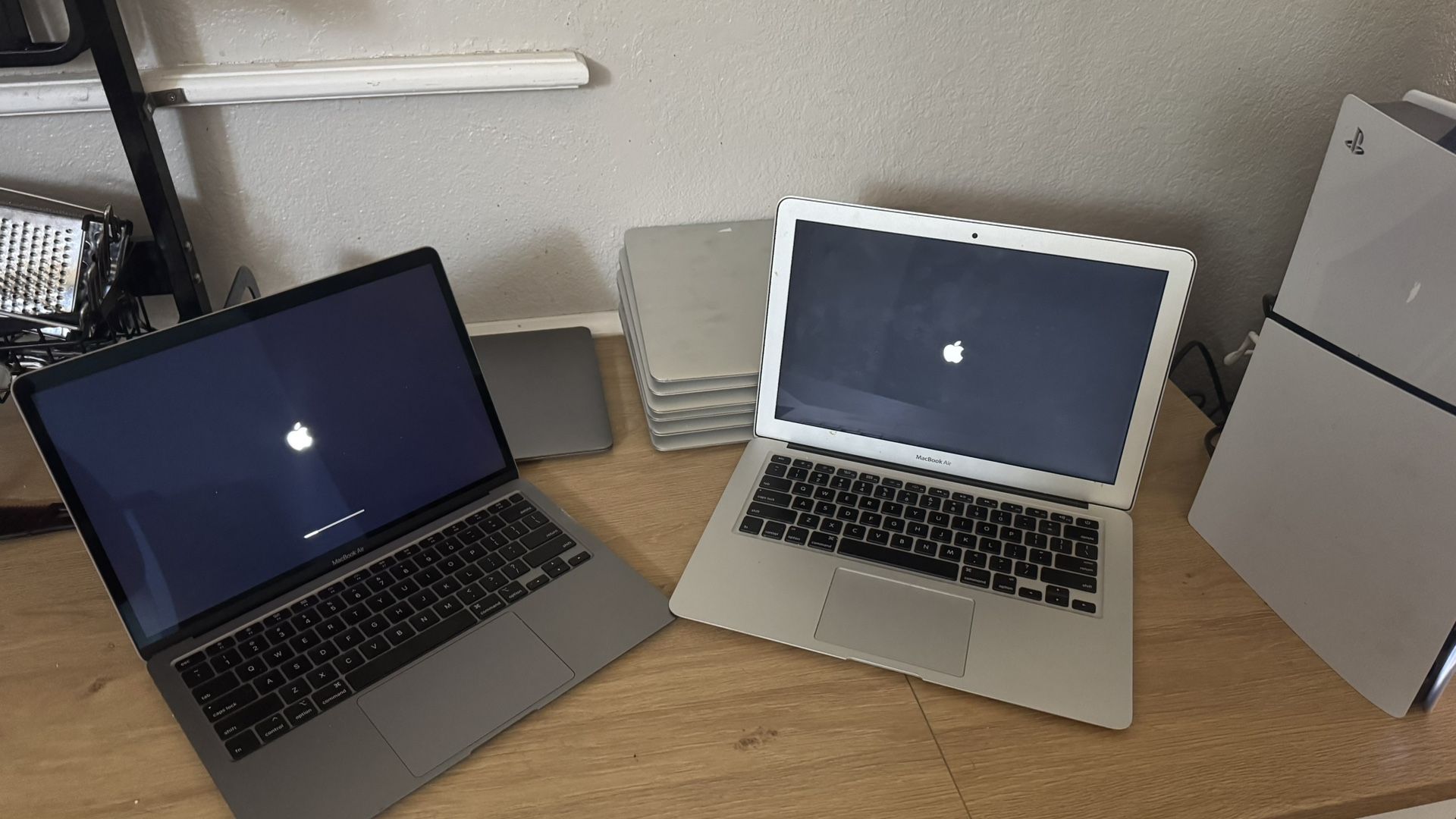 Bulk MacBook Air’s 