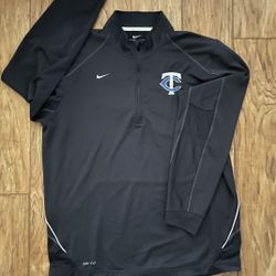 Nike Men’s Dri Fit Quarter Zip Grey Long Sleeve in size Large