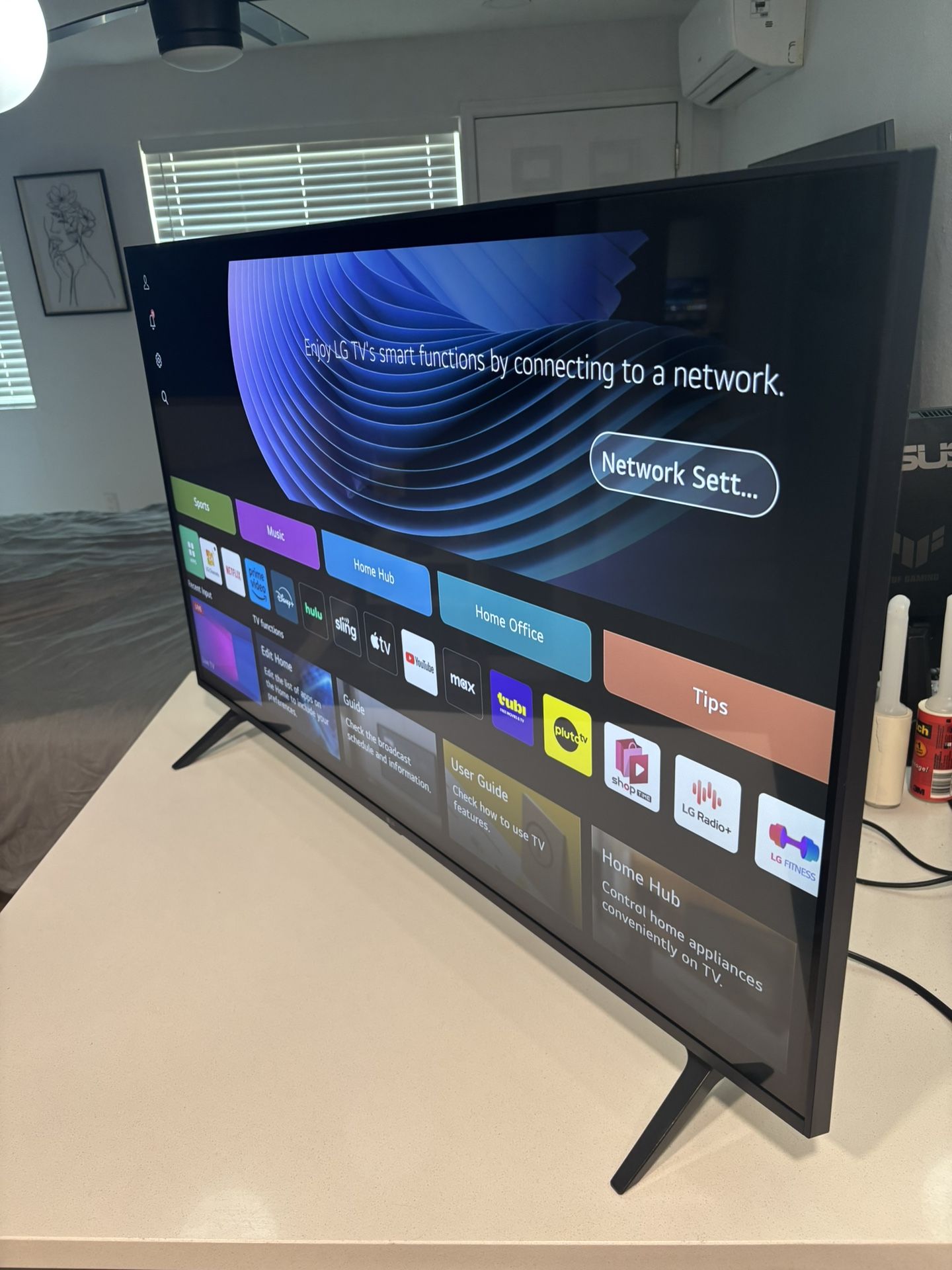 LG 48" Smart TV