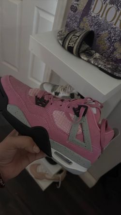 Pink jordan 4s