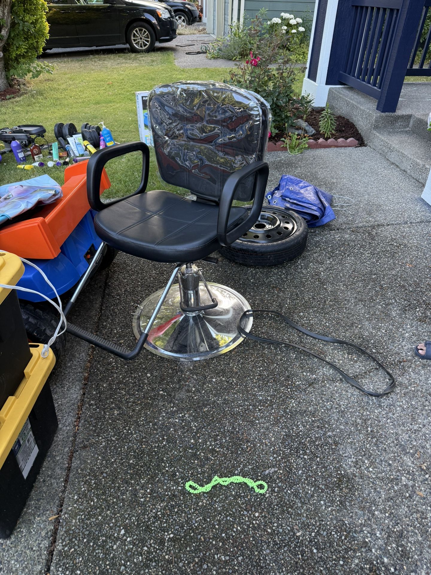 Barber Chair $20