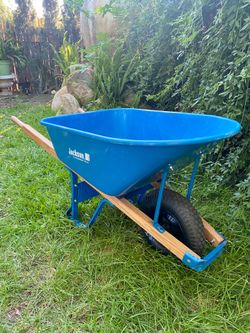 Wheelbarrow - Jackson Professional Grade