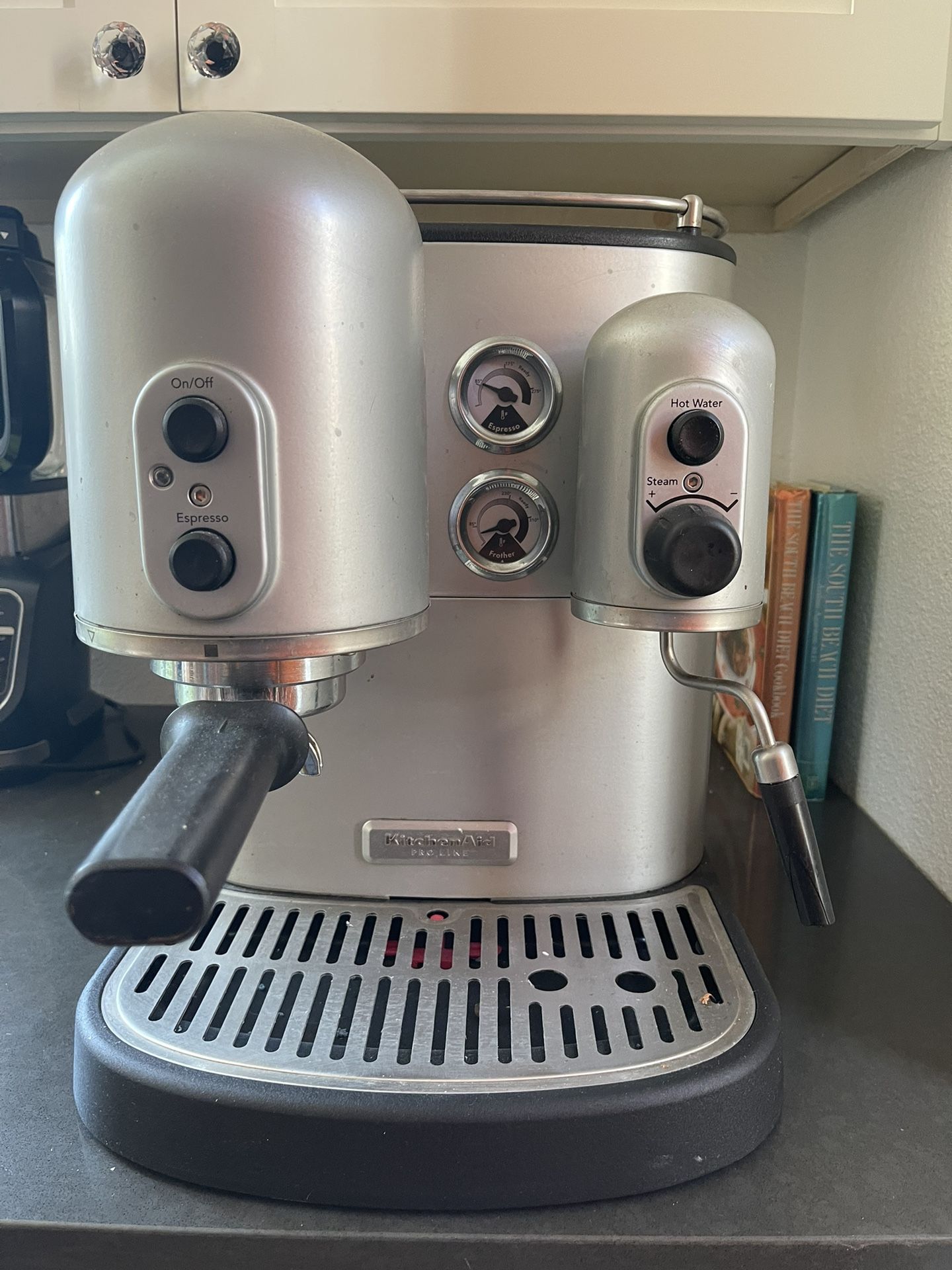 KitchenAid Pro Line Expresso Machine KPES100