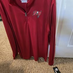 Brand new Tampa Bay Buccaneers  sweater top
