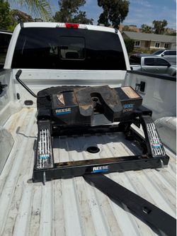 Reese 16k FORD 5th wheel hitch