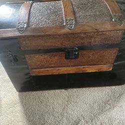 Humpback Trunk