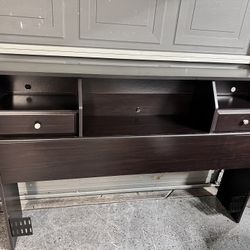 Queen Beautiful Headboard With 2 Compartments 