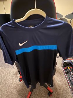 Nike Dry fit S