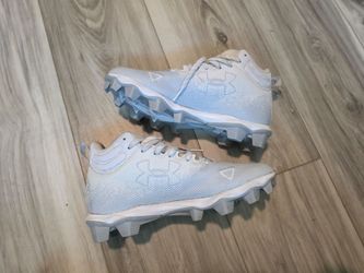Under Armour Boys Spotlight Cleats