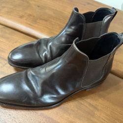 Salvatore Ferragamo Chelsea Boots Size 9 Excellent Condition