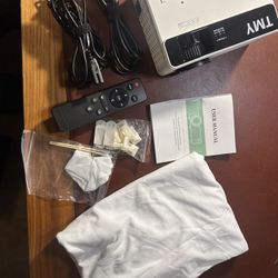 TMY 1080P Full HD Portable Mini Projector