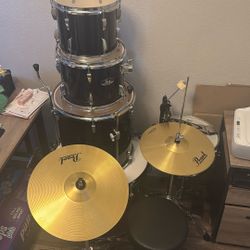 Pearl Drum Set