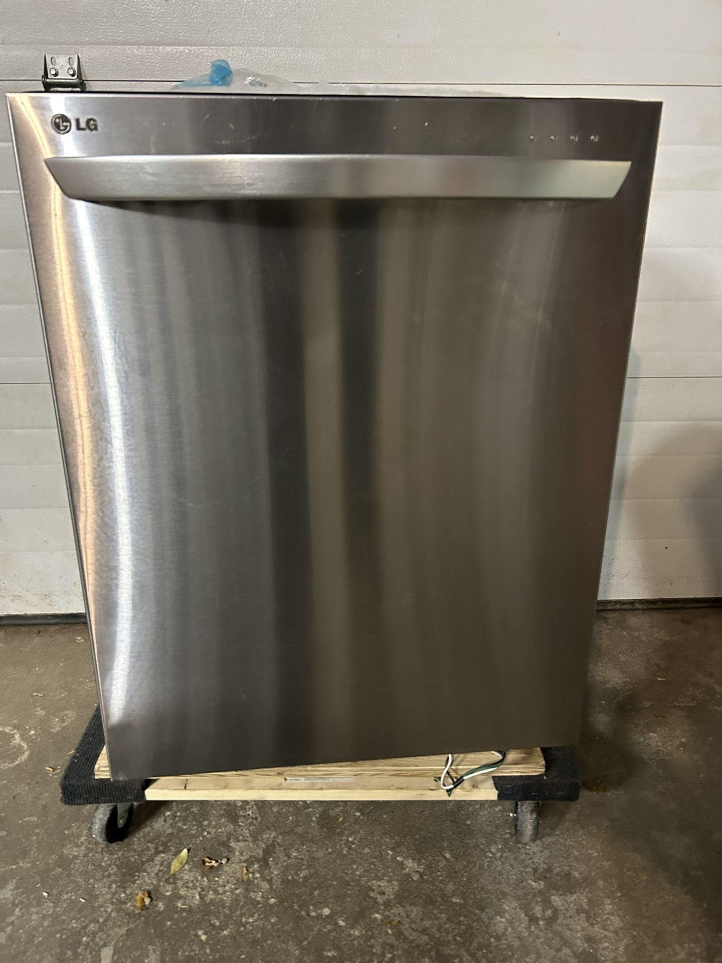 LG Dishwasher