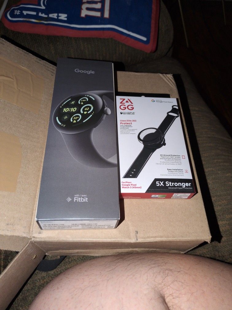Google Pixel Watch With Fitbit
