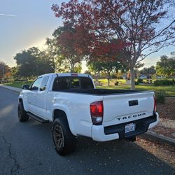 2016 Toyota Tacoma