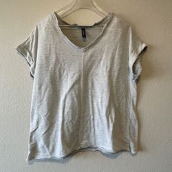 Ambrielle, Women’s Grey Shortsleeve Lounge Basic Sleepwear Pajama Top, Size L