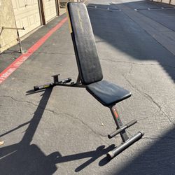 Adjustable Weight Bench