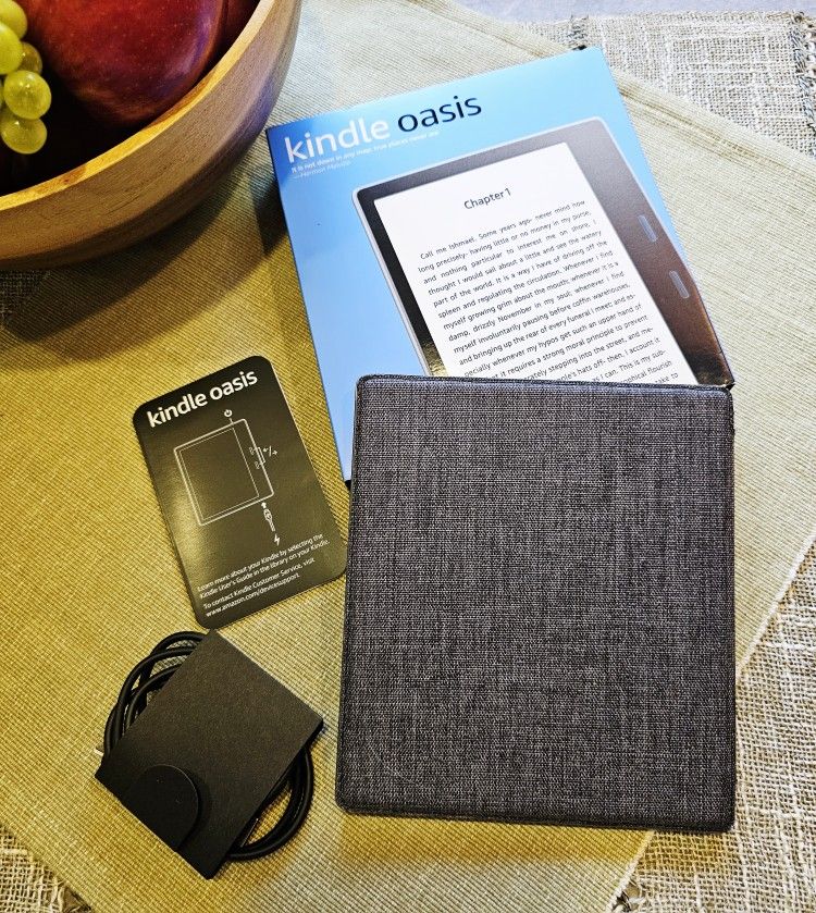 Amazon Kindle Oasis 7 inch 32 gig 9th gen 4G LTE + WiFi