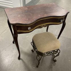 Ladies Desk/Vanity With Stool $65
