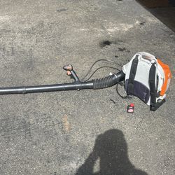 Stihl BR350 commercial blower