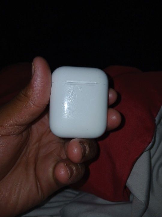 Good But Used Airpods Gen 2
