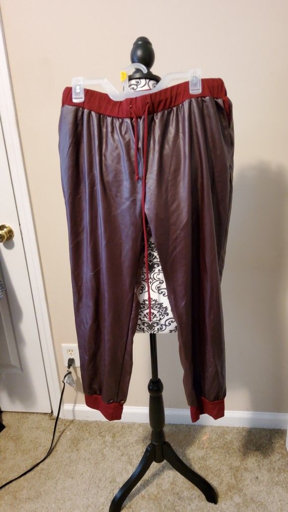Perfectly Priscilla Faux Leather Joggers Size XL